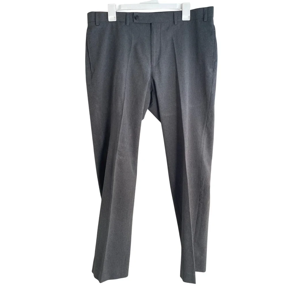 Van Heusen Men's Flat Front Dress Pants Slim Fit Straight Legs Size 36